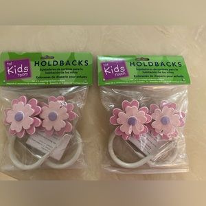 The Kids Room Flower Holdbacks